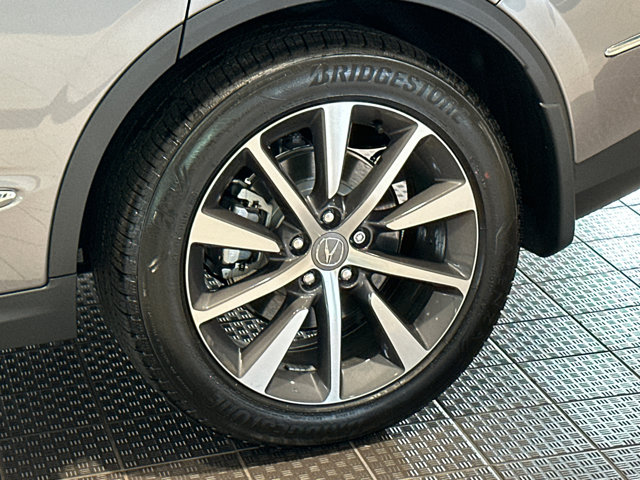 Vehicle image 9 of 25