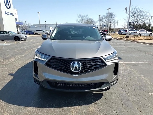 Vehicle image 4 of 23