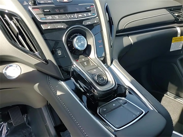 Vehicle image 20 of 23