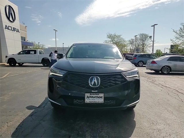 Vehicle image 3 of 24