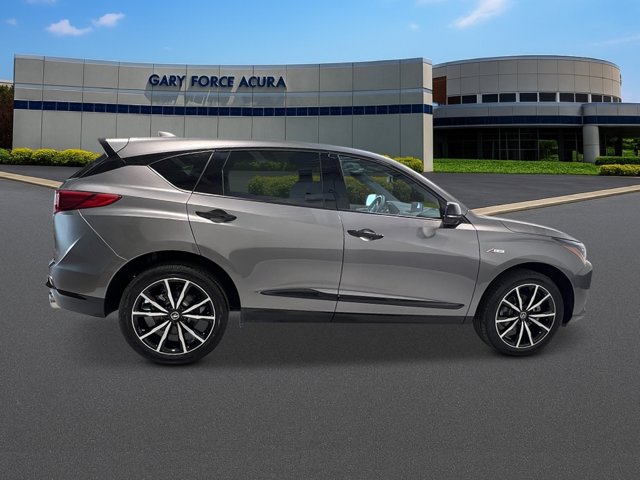Vehicle image 4 of 39