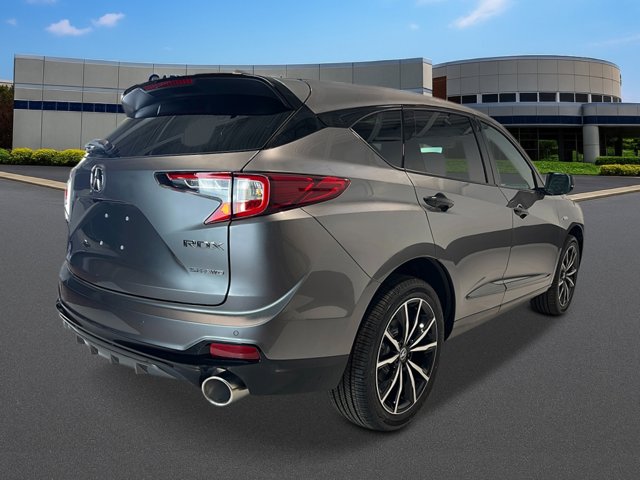 Vehicle image 5 of 39