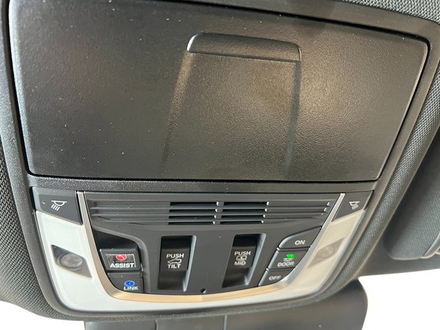 Vehicle image 26 of 39
