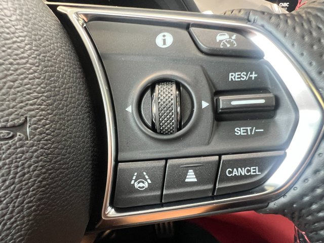 Vehicle image 22 of 39