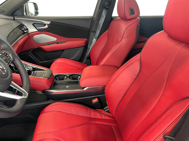 Vehicle image 17 of 39