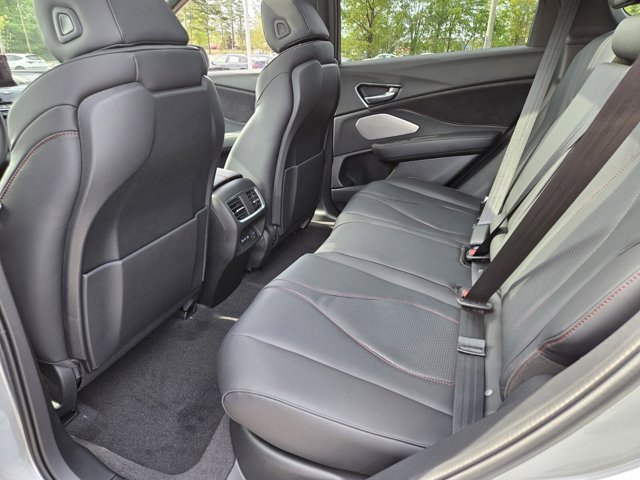 Vehicle image 9 of 13
