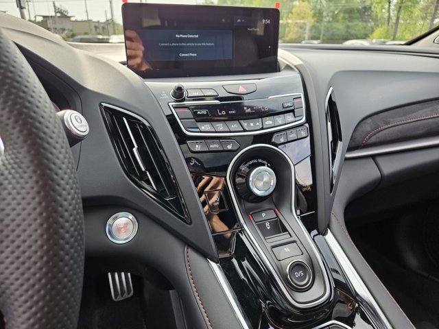 Vehicle image 12 of 13