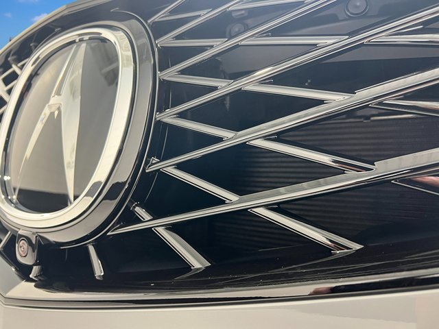 Vehicle image 15 of 39