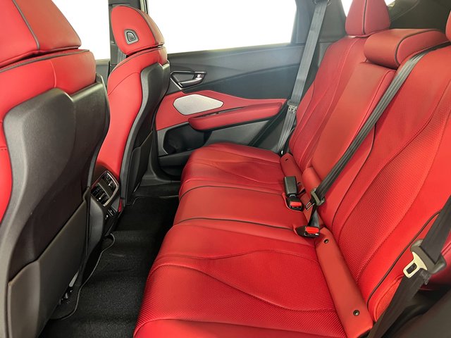 Vehicle image 18 of 39