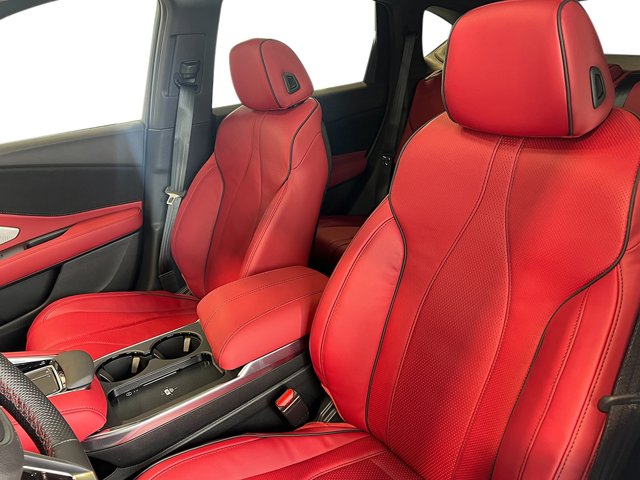 Vehicle image 17 of 39