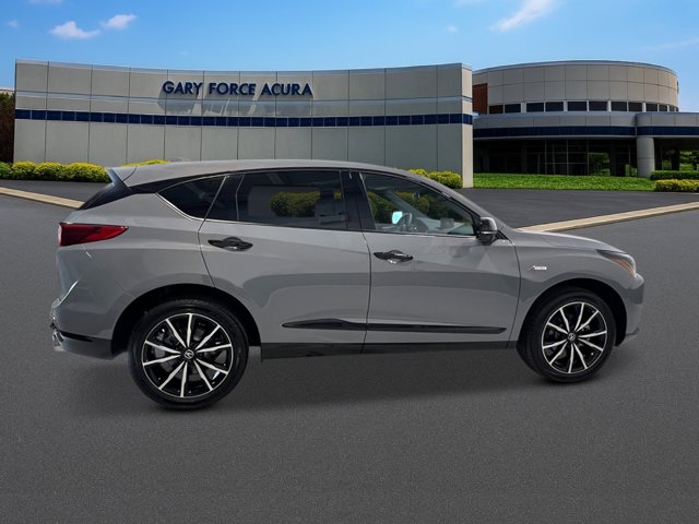 Vehicle image 4 of 39
