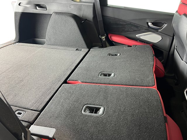 Vehicle image 12 of 38