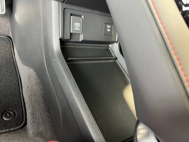 Vehicle image 35 of 38