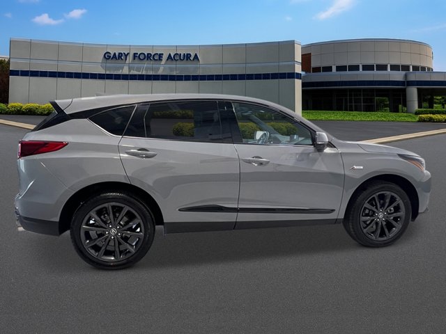 Vehicle image 5 of 38
