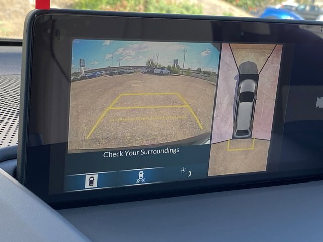 Vehicle image 11 of 17