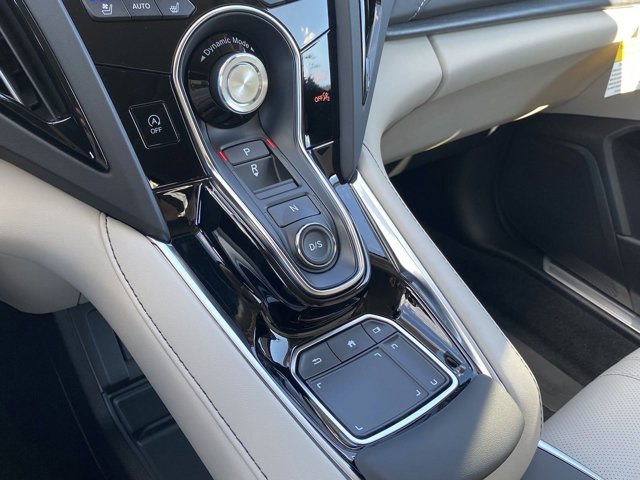 Vehicle image 12 of 17