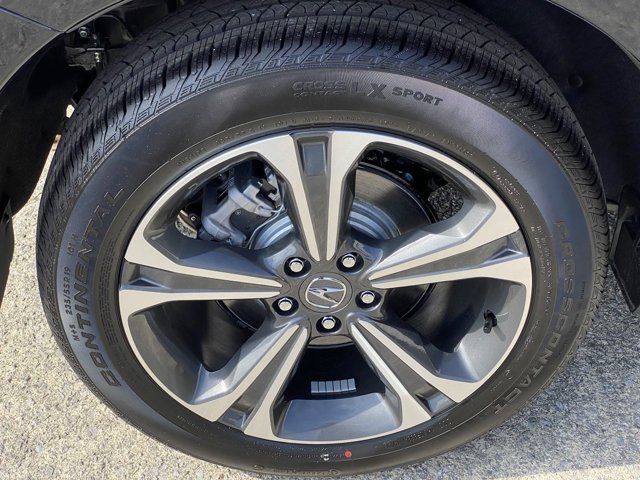 Vehicle image 16 of 17