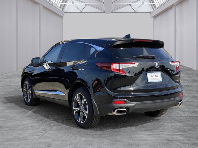 Vehicle image 4 of 17