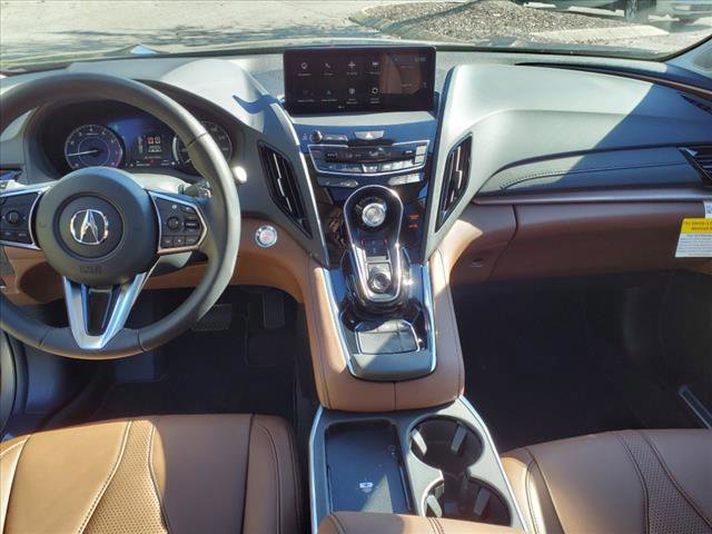 Vehicle image 8 of 9