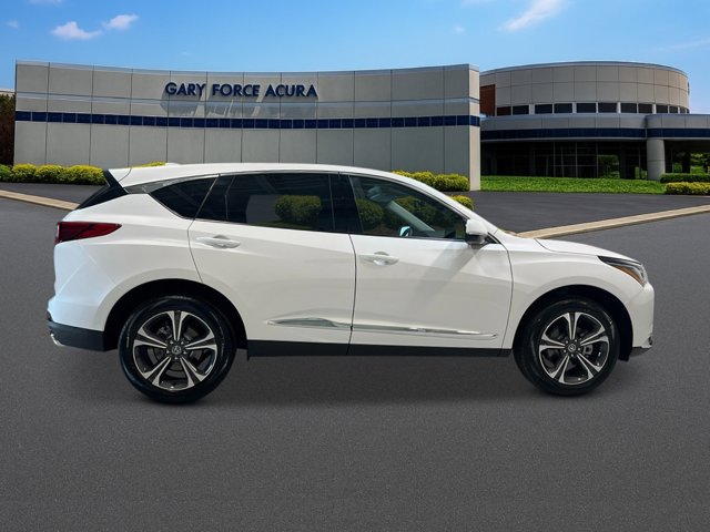 Vehicle image 4 of 38