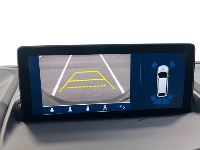 Vehicle image 24 of 38