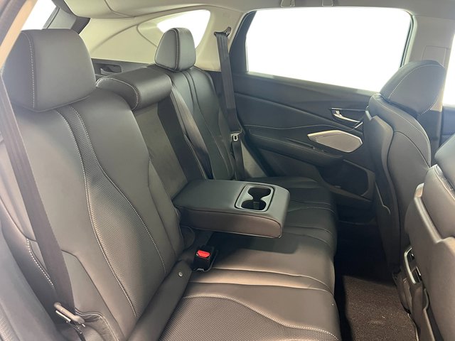Vehicle image 15 of 38
