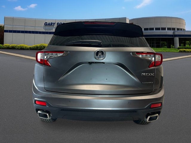 Vehicle image 6 of 38