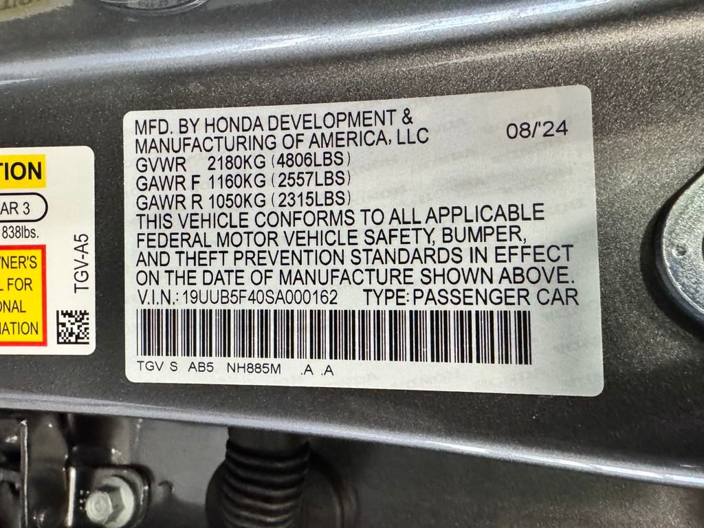 Vehicle image 11 of 35