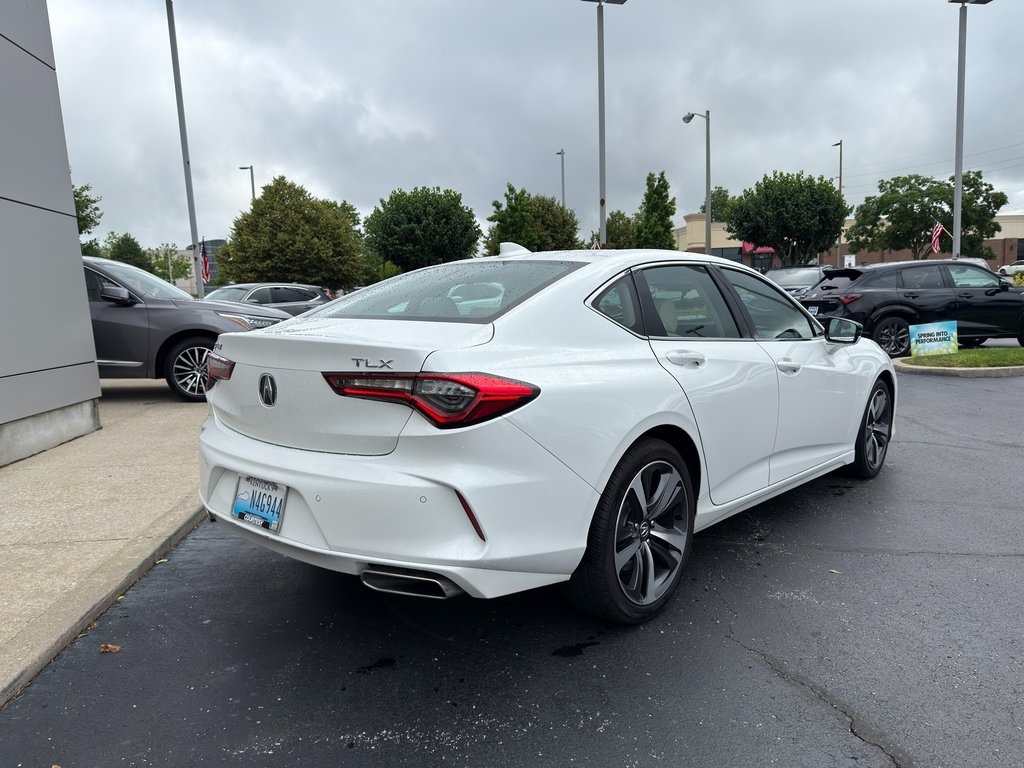 Vehicle image 6 of 51
