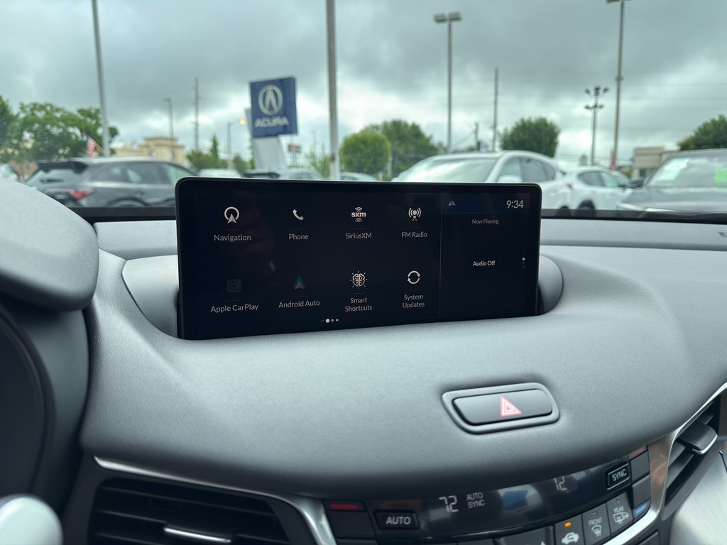 Vehicle image 31 of 51