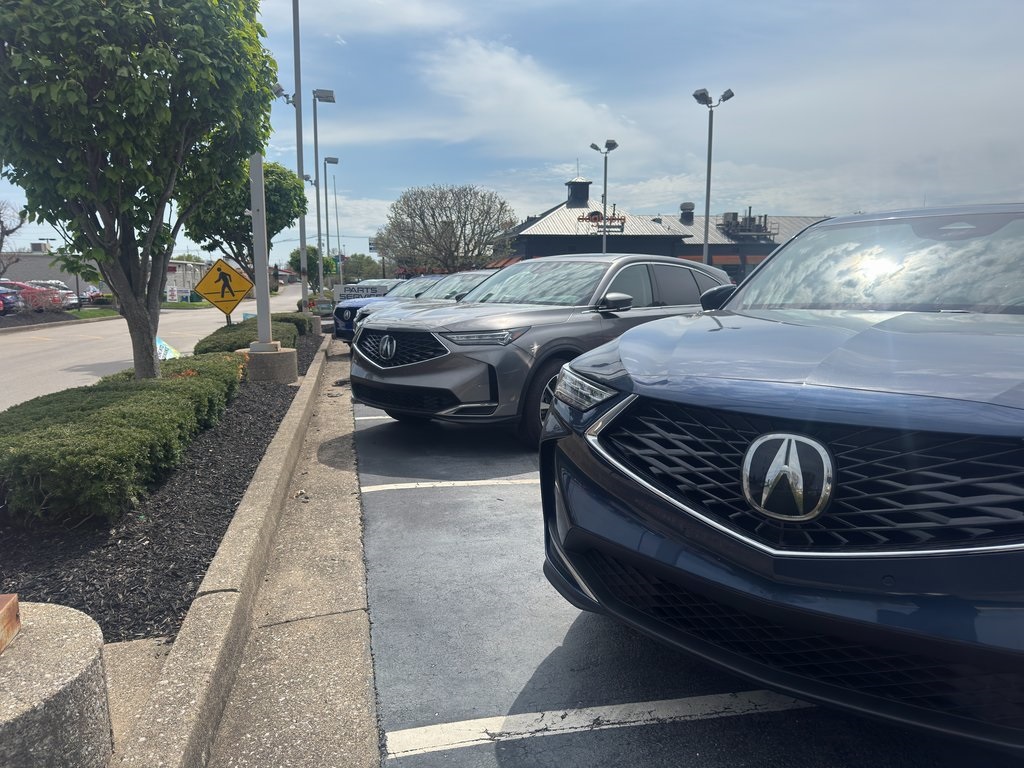 Vehicle image 46 of 51