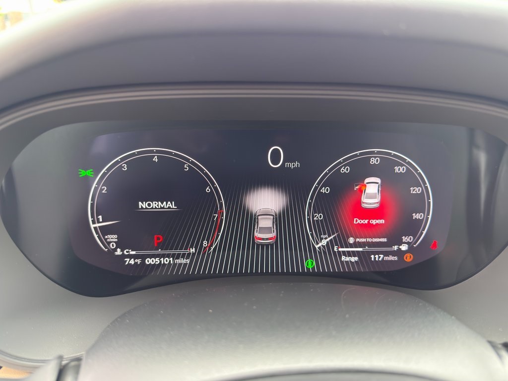 Vehicle image 26 of 51