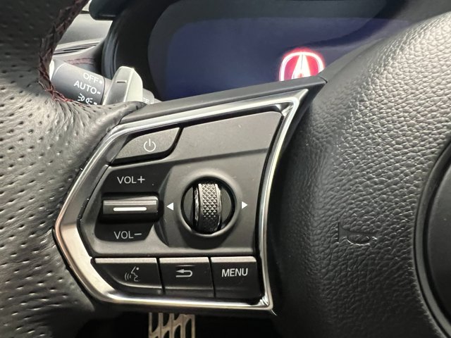 Vehicle image 18 of 28