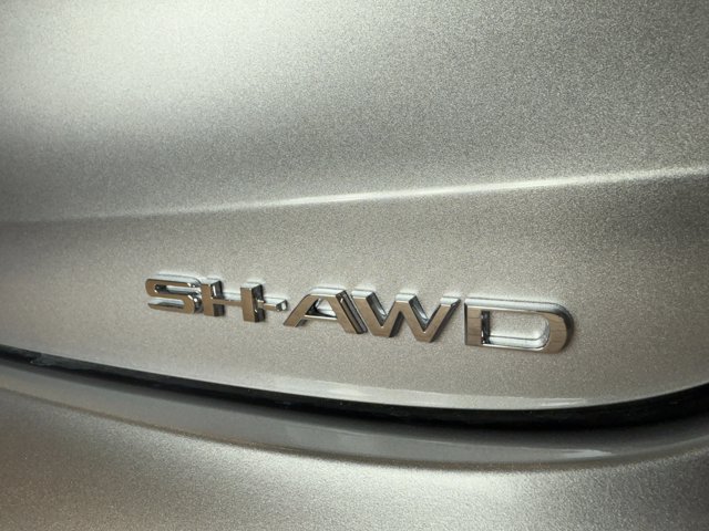 Vehicle image 10 of 33