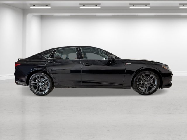 Vehicle image 4 of 33