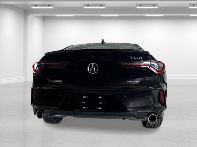 Vehicle image 7 of 33
