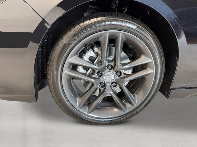 Vehicle image 12 of 33