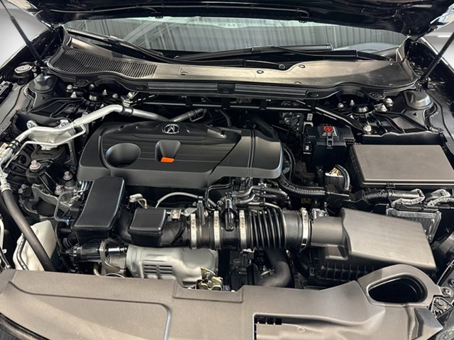 Vehicle image 13 of 33