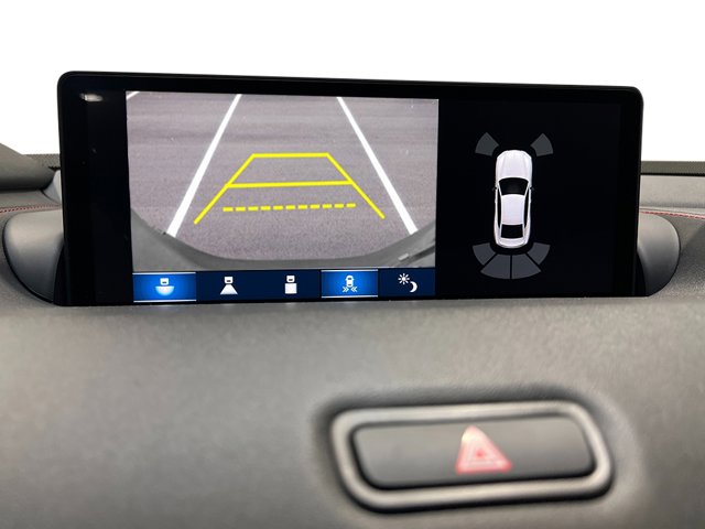 Vehicle image 28 of 33