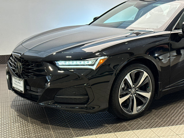 Vehicle image 2 of 30