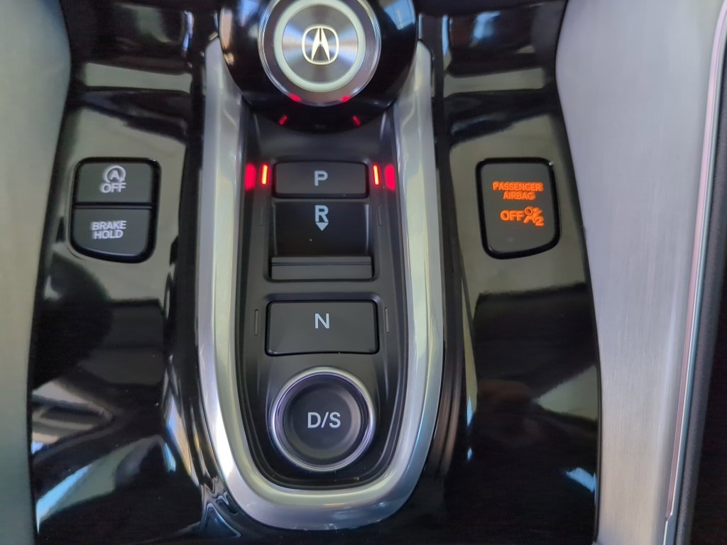 Vehicle image 23 of 53