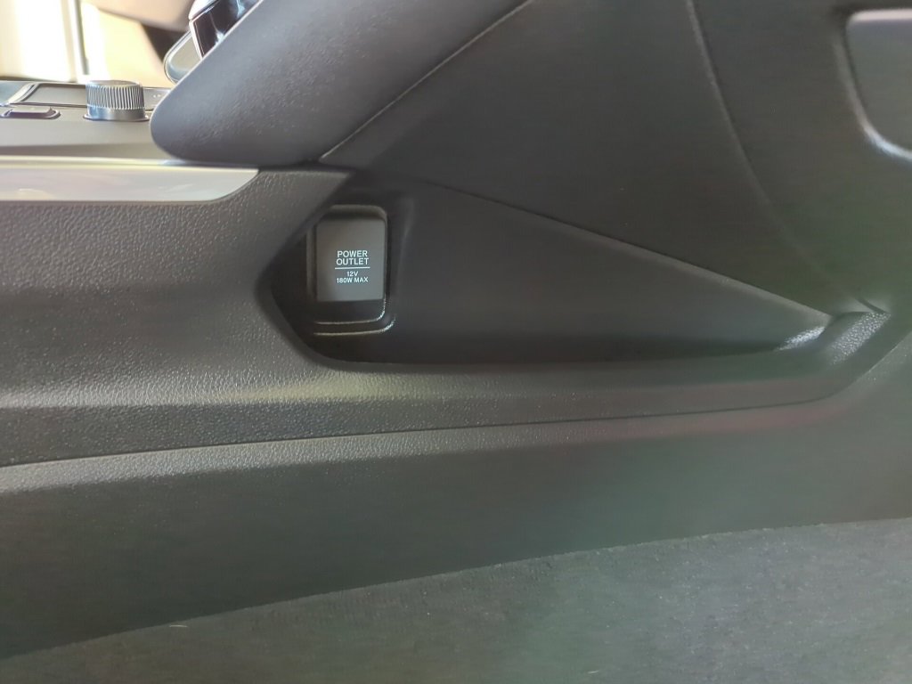 Vehicle image 47 of 53