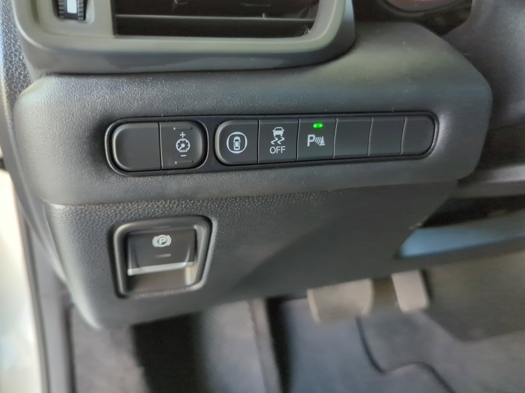 Vehicle image 14 of 53