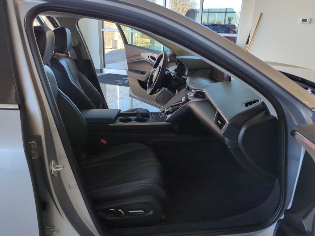 Vehicle image 46 of 53