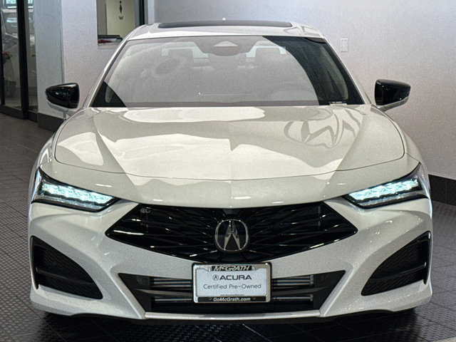 Vehicle image 2 of 25