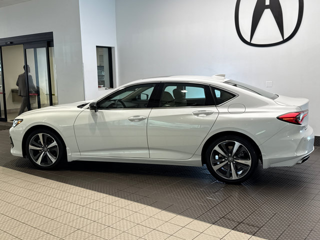 Vehicle image 5 of 25