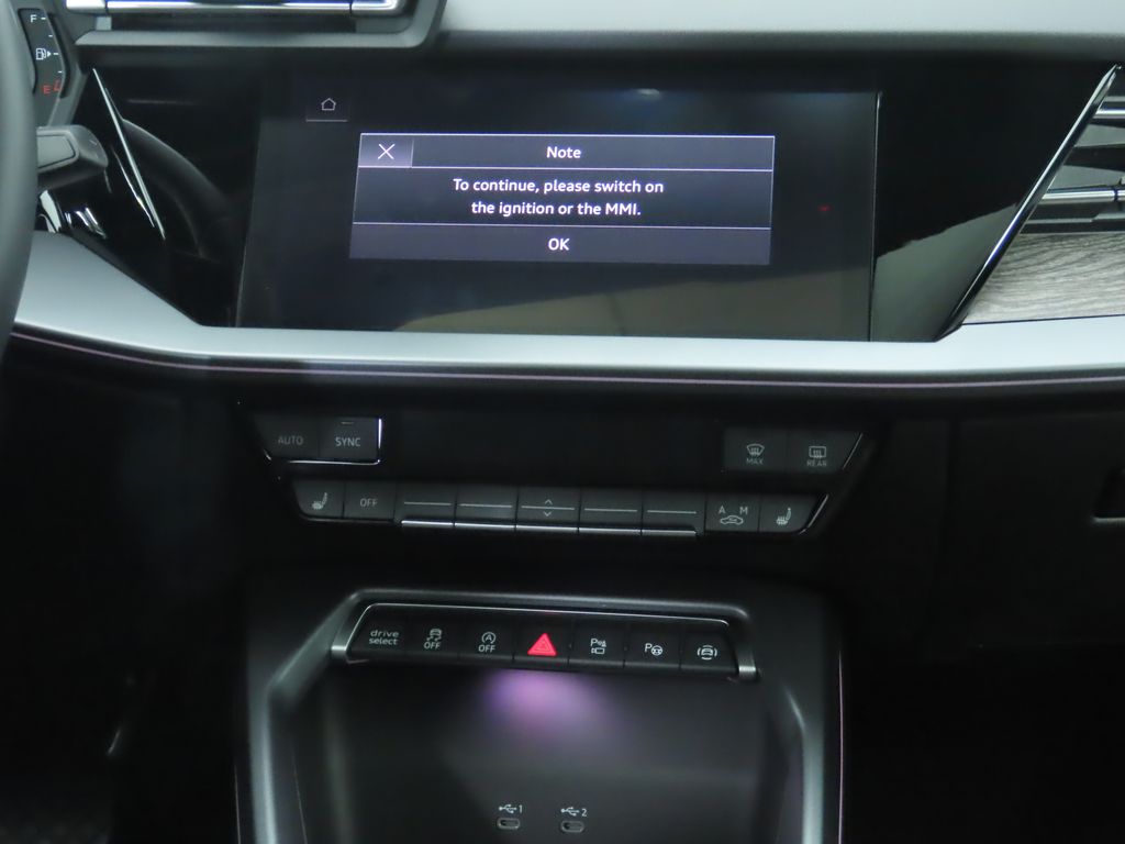Vehicle image 23 of 35