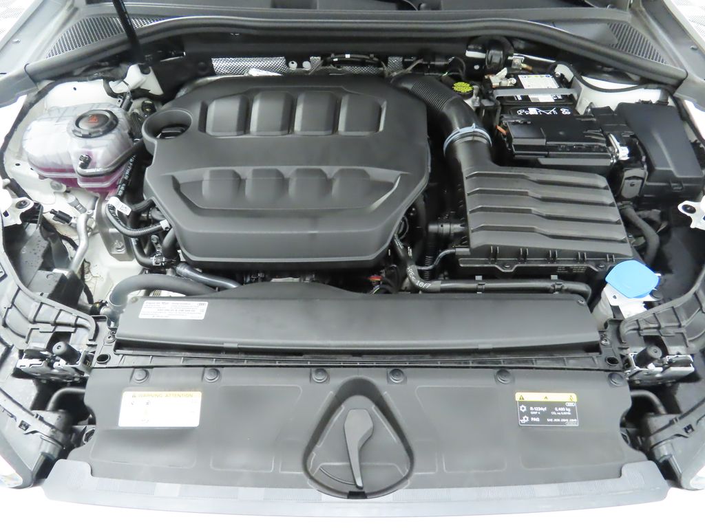 Vehicle image 9 of 35