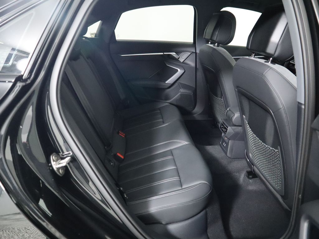 Vehicle image 24 of 34
