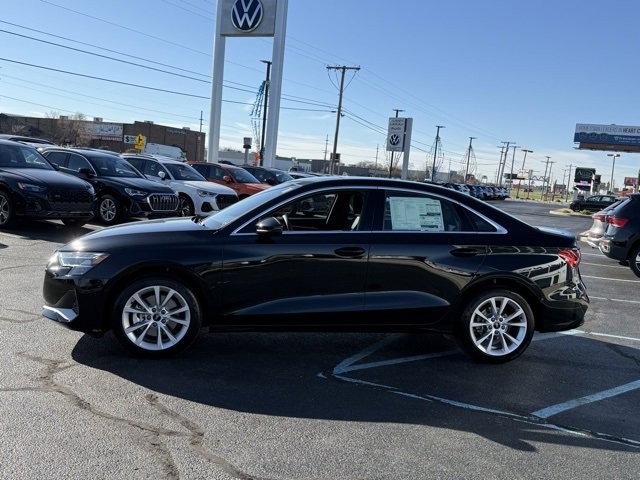 Vehicle image 3 of 27